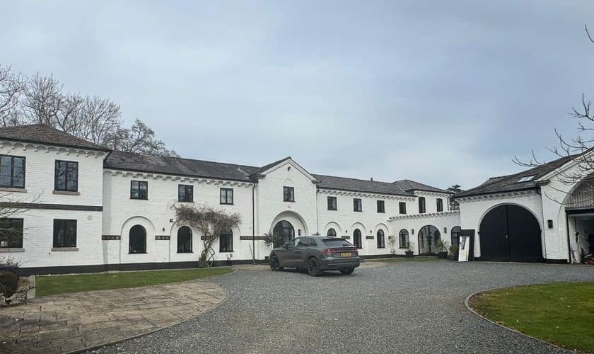 curved steel look windows2